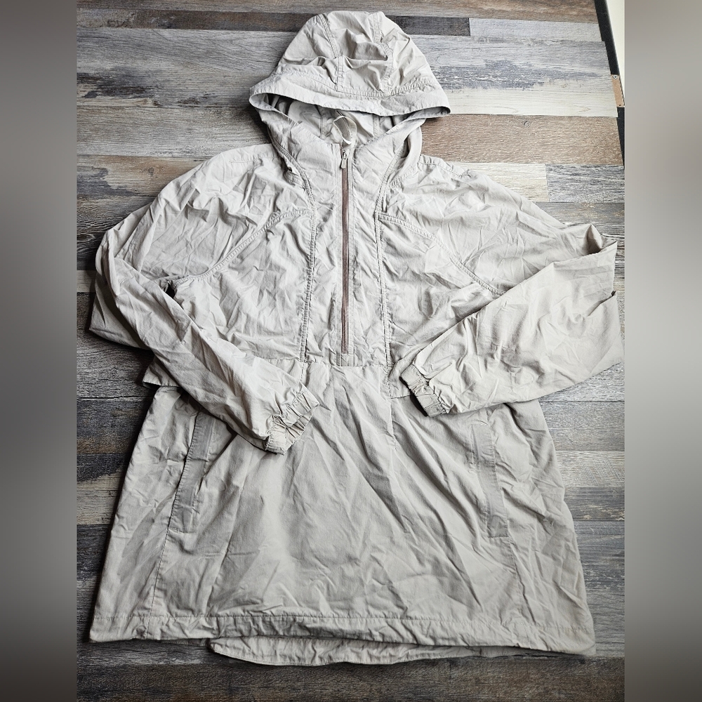Lululemon Move with the Pack Jacket Size 6 French Clay (beige color)